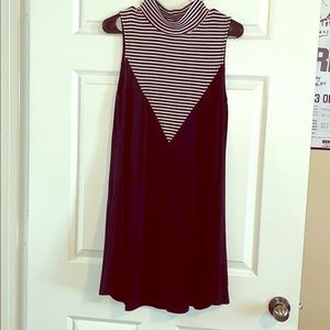 Block &white swing dress